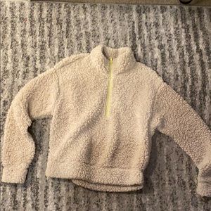 Teddy bear pullover